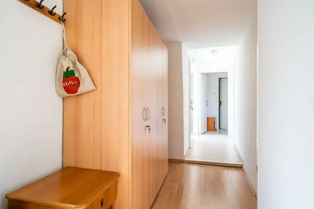 Apart Daire (Three-Bedroom Apartment)