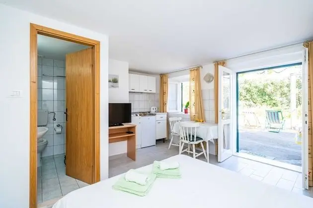 Stüdyo (Studio apartment)