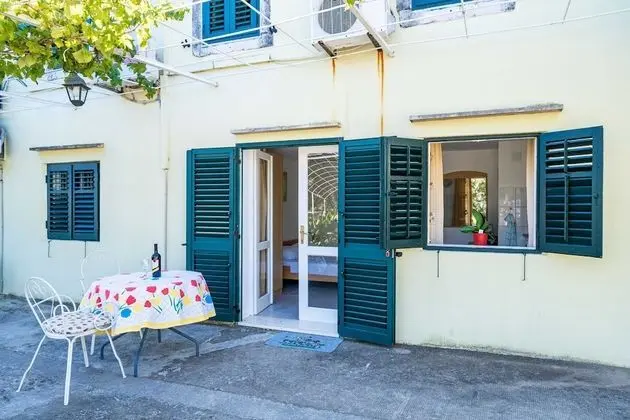 Stüdyo (Studio apartment)