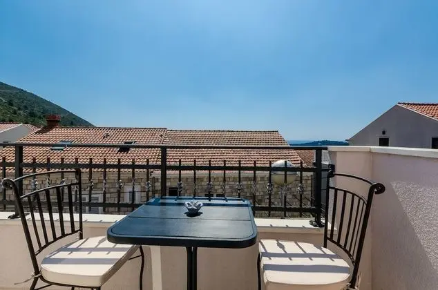Apart Daire, 2 Yatak Odası, Balkon, Deniz Manzaralı