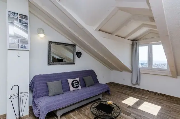 Apart Daire, 2 Yatak Odası, Balkon, Deniz Manzaralı