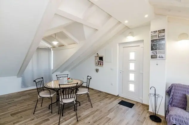 Apart Daire, 2 Yatak Odası, Balkon, Deniz Manzaralı