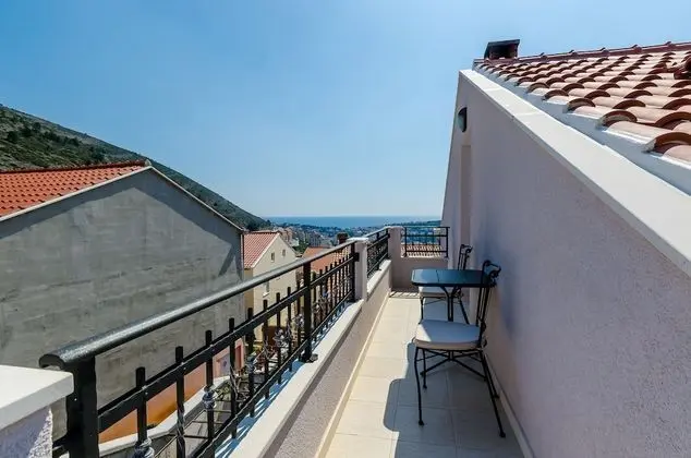 Apart Daire, 2 Yatak Odası, Balkon, Deniz Manzaralı