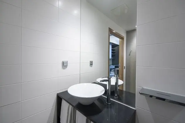 Suite Apartment