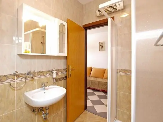 Apart Daire, 1 Yatak Odası (1390/13113)