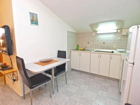 Apart Daire, 1 Yatak Odası (1390/13115)