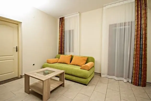 Apart Daire, 1 Yatak Odası, Balkon, Kısmi Deniz Manzaralı