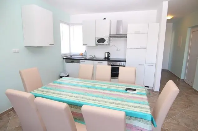 A3; 2 bedrooms & 2 bathrooms apartment