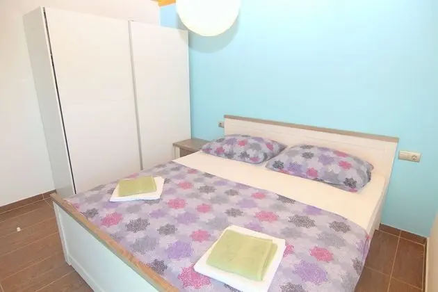 A6. One bedroom apartment 2+2