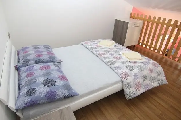 A6. One bedroom apartment 2+2