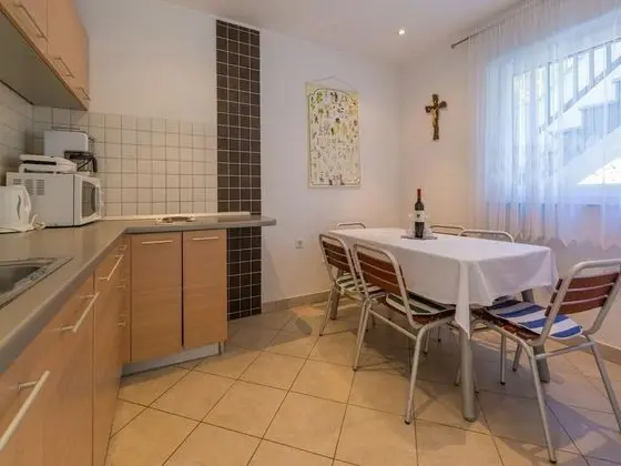 Apart Daire, 2 Yatak Odası (1)