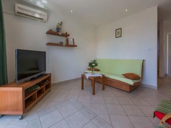 Apart Daire, 2 Yatak Odası (1)