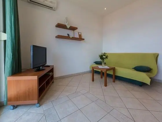 Apart Daire, 2 Yatak Odası (2)