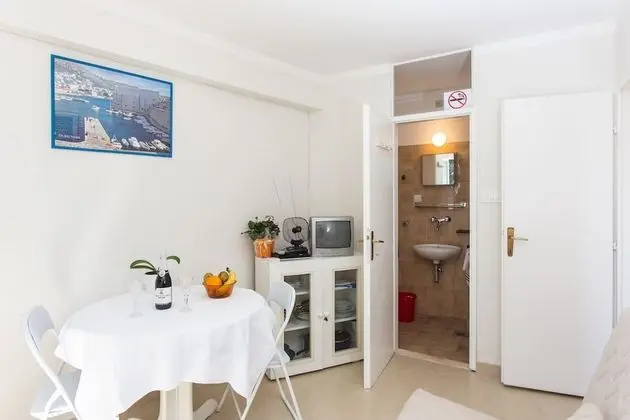 Apart Daire (Comfort One-Bedroom Apartment)