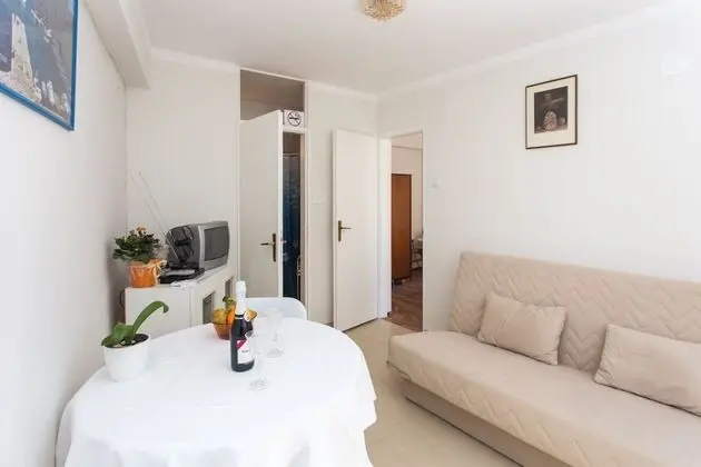 Apart Daire (Comfort One-Bedroom Apartment)
