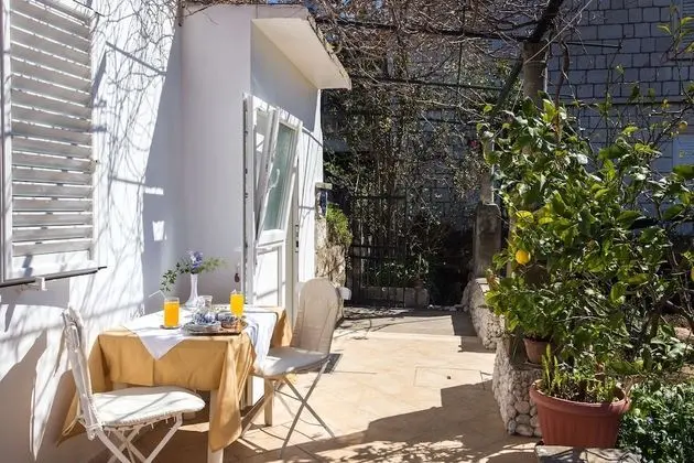 Apart Daire (Comfort One-Bedroom Apartment)