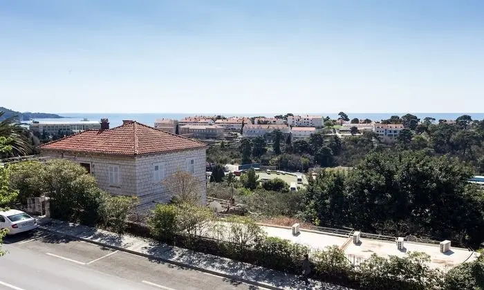 Apart Daire (Comfort One-Bedroom Apartment)