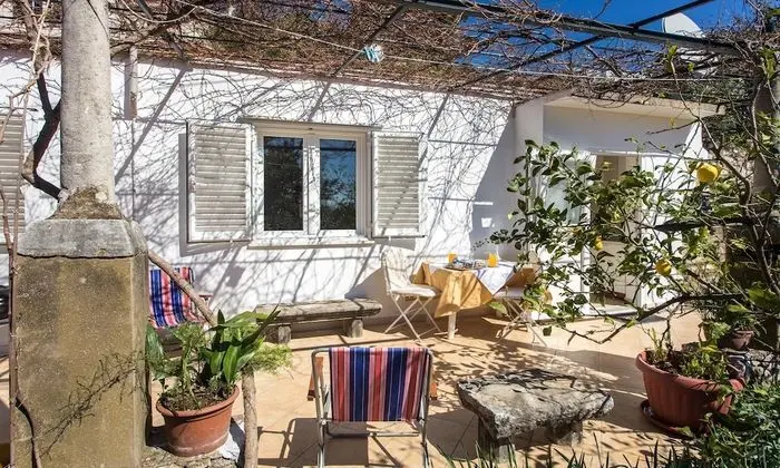 Apart Daire (Comfort One-Bedroom Apartment)