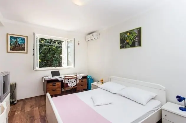 Apart Daire (One-Bedroom Apartment)