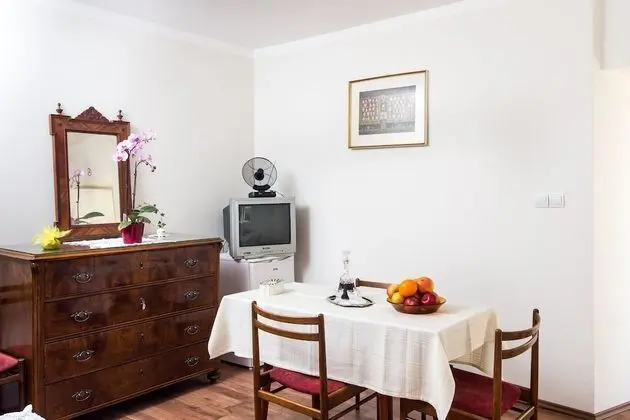 Apart Daire (One-Bedroom Apartment)