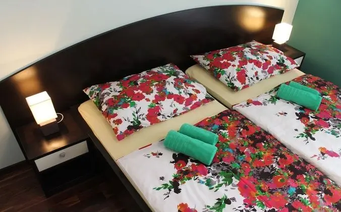 Basic Stüdyo, Teras, Bahçe Manzaralı