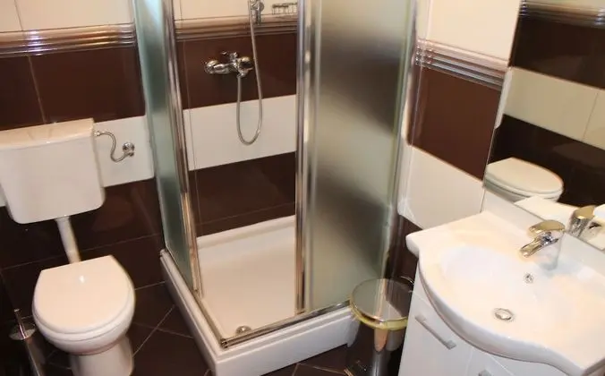 Basic Stüdyo, Teras, Bahçe Manzaralı