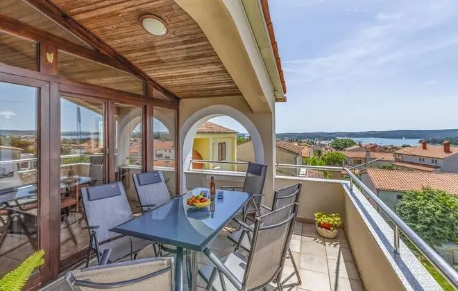 Apart Daire, 3 Yatak Odası, Balkon, Deniz Manzaralı (A6)