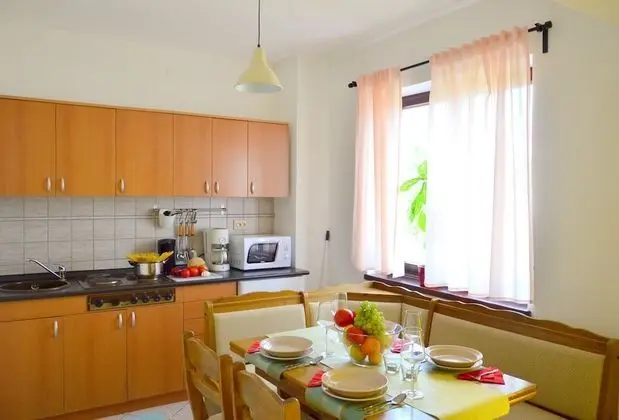 Apart Daire, Deniz Manzaralı