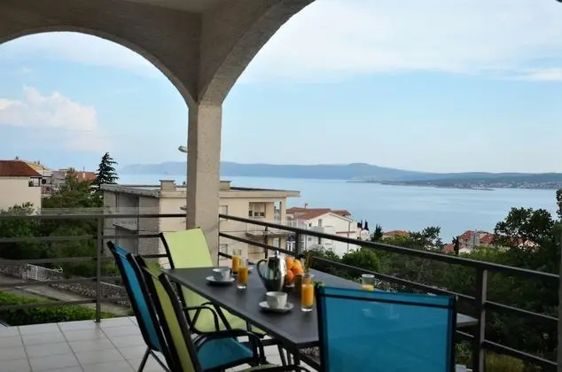 Apart Daire, Deniz Manzaralı