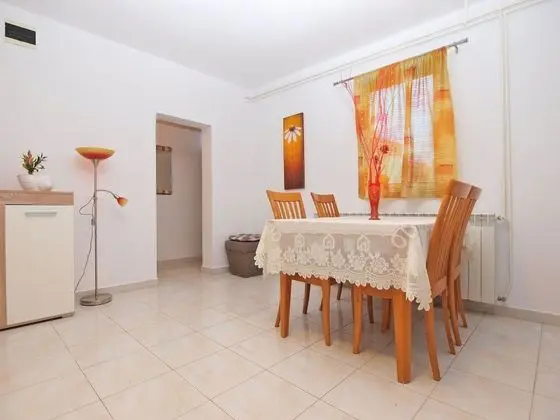 Apart Daire, 1 Yatak Odası (1204/11063)