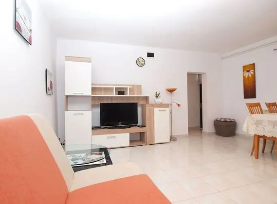 Apart Daire, 1 Yatak Odası (1204/11063)