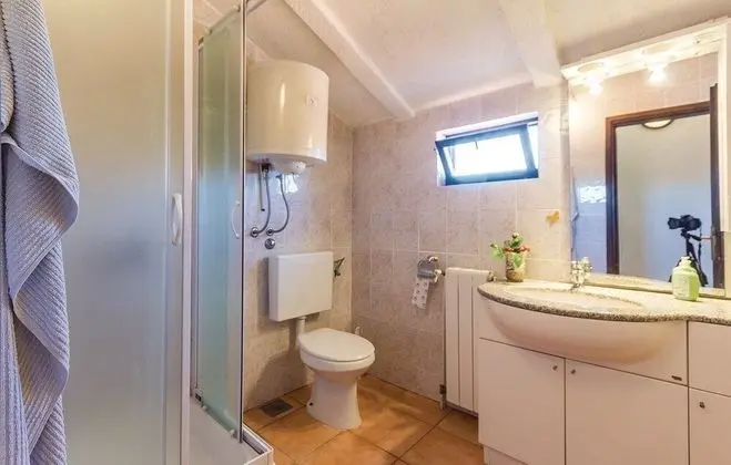 Apart Daire, 2 Yatak Odası (1204/11065)