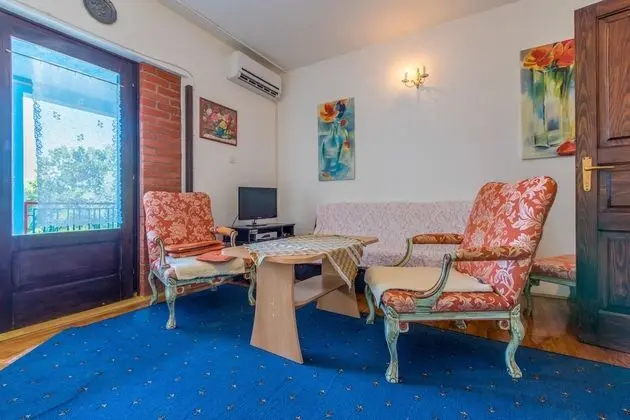 Apart Daire, 2 Yatak Odası (1)