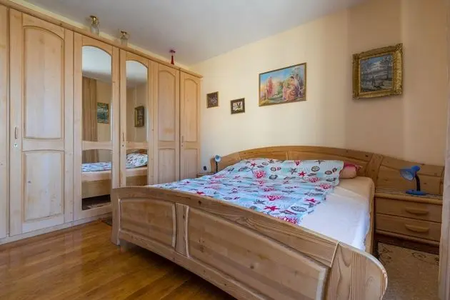 Apart Daire, 2 Yatak Odası (2)