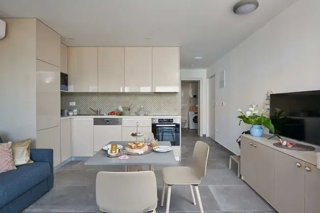 Apart Daire (One Bedroom Apartment with Balcony)