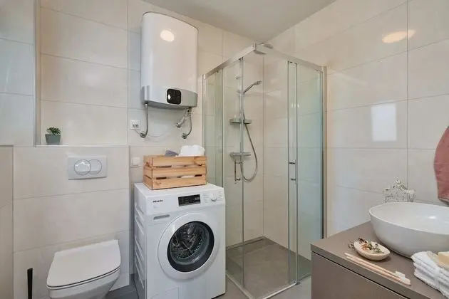 Apart Daire (One Bedroom Apartment with Balcony)