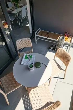 Apart Daire (Two Bedroom Apartment with Balcony)