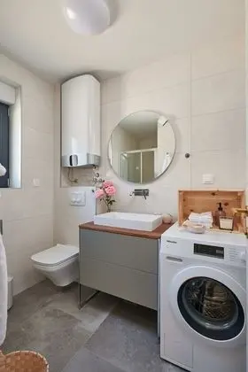 Apart Daire (Two Bedroom Apartment with Balcony)