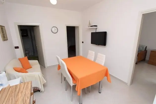 Apart Daire, 2 Yatak Odası (1)