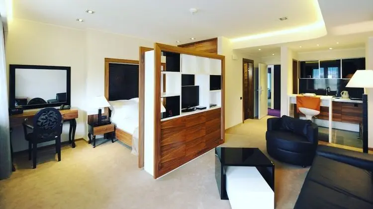 Comfort Stüdyo (Marble Lounge)