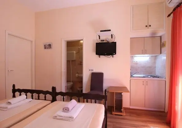 Backside Studio Apartment