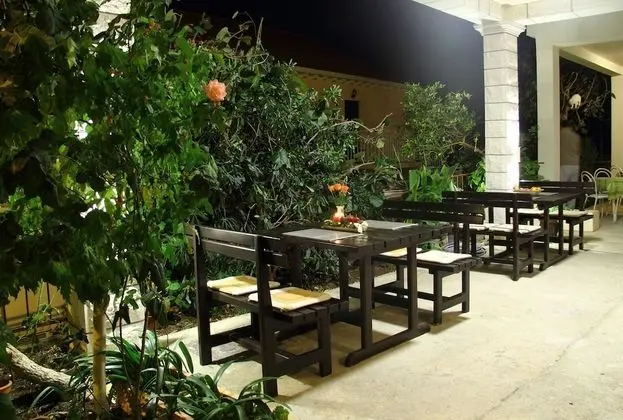 Superior Stüdyo, Veranda, Bahçe Manzaralı