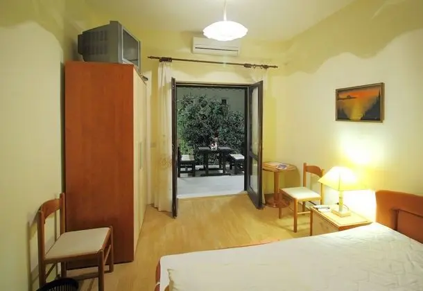 Superior Stüdyo, Veranda, Bahçe Manzaralı