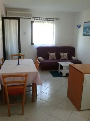 Apart Daire, 2 Yatak Odası, Balkon, Deniz Manzaralı