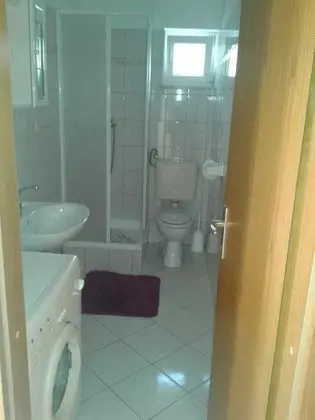 Apart Daire, 2 Yatak Odası, Teras, Bahçe Manzaralı