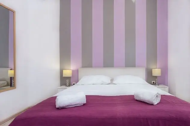 Apart Daire (Two Bedroom Apartment with Balcony)