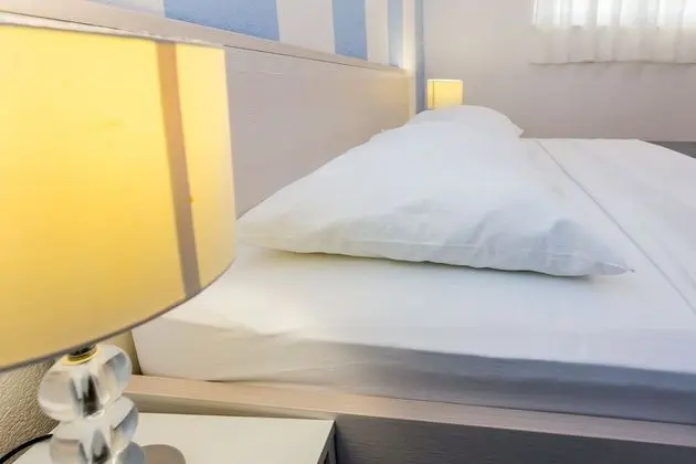 Apart Daire (Two Bedroom Apartment with Balcony)