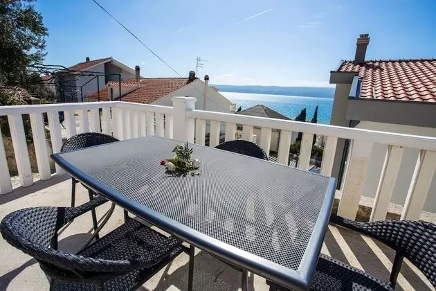 Apart Daire (Two Bedroom Apartment with Balcony)