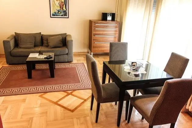 Apart Daire (Beograd)