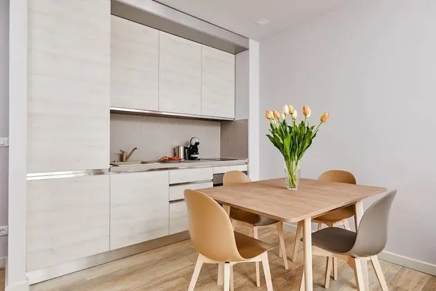 Deluxe Apart Daire, Bahçe Manzaralı